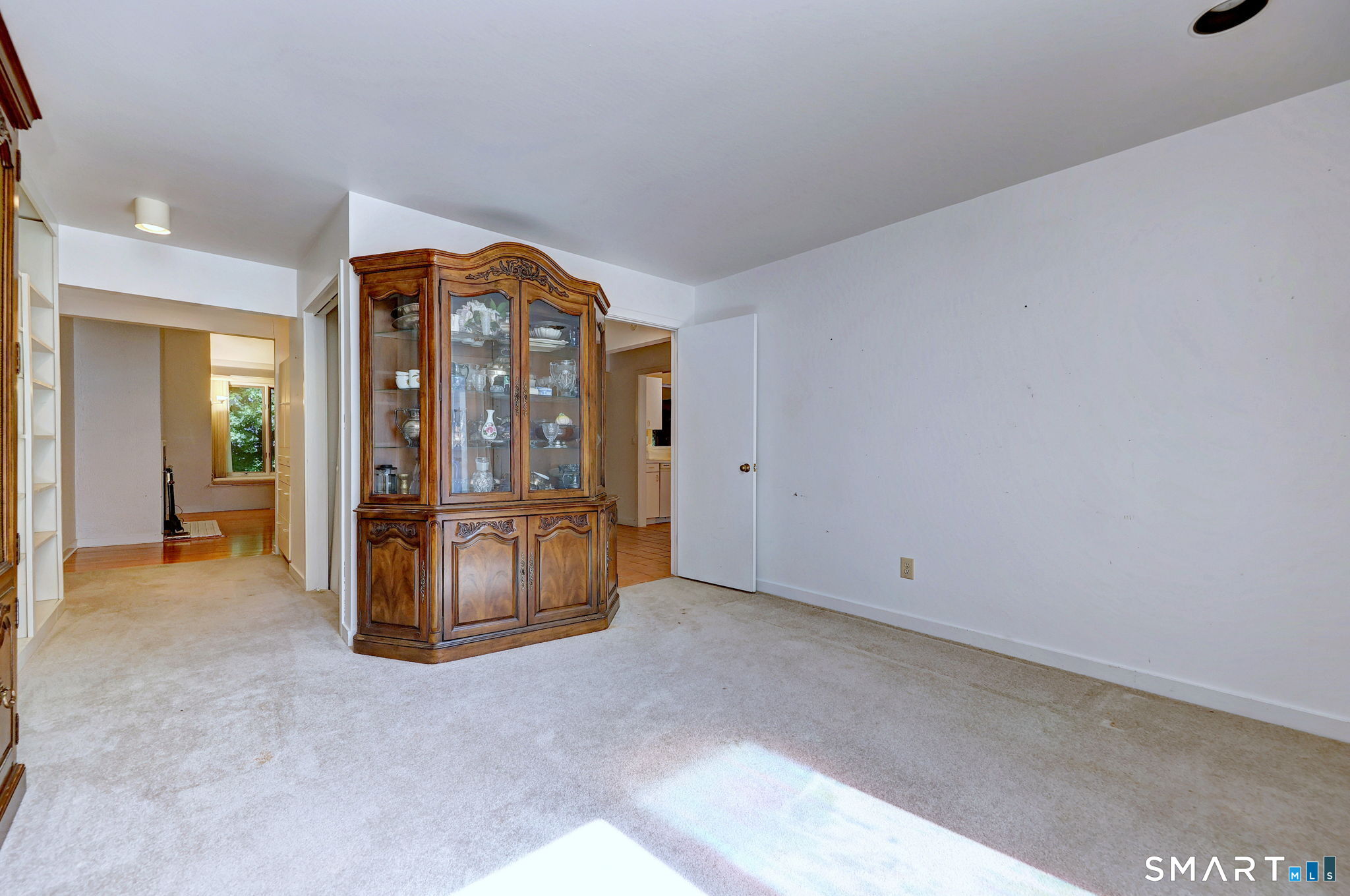 690 Forest Road West Haven CT 06516