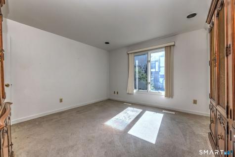 690 Forest Road West Haven CT 06516