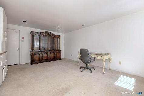 690 Forest Road West Haven CT 06516