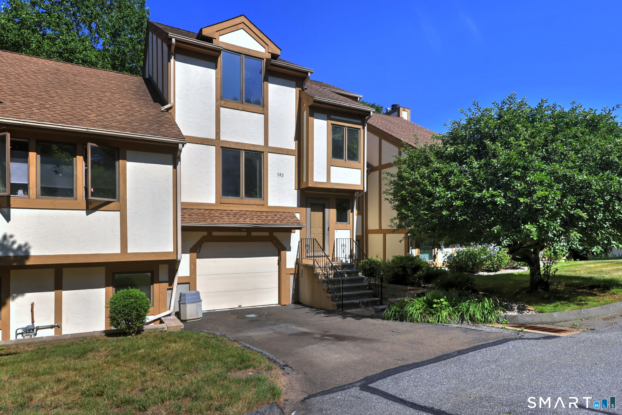 690 Forest Road West Haven CT 06516