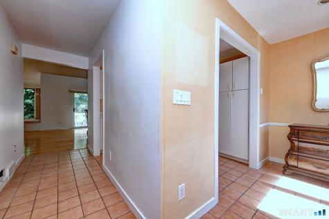 690 Forest Road West Haven CT 06516