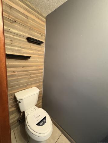 1081 New Haven Road Naugatuck CT 06770