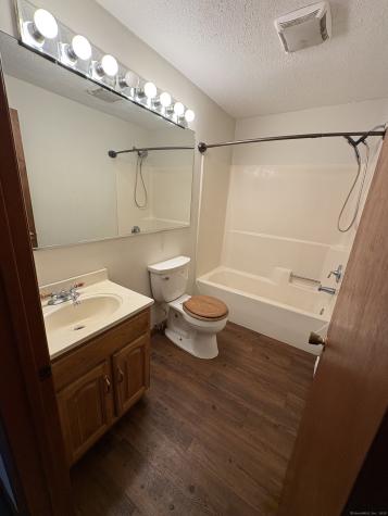 1081 New Haven Road Naugatuck CT 06770