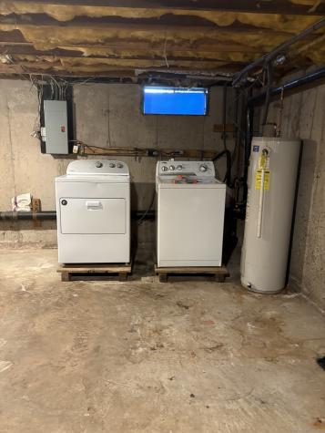 1081 New Haven Road Naugatuck CT 06770