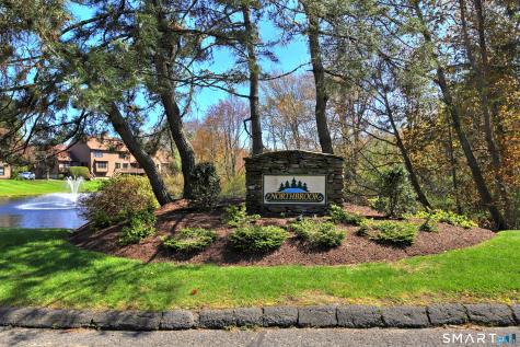 14 Deepwood Circle Monroe CT 06468
