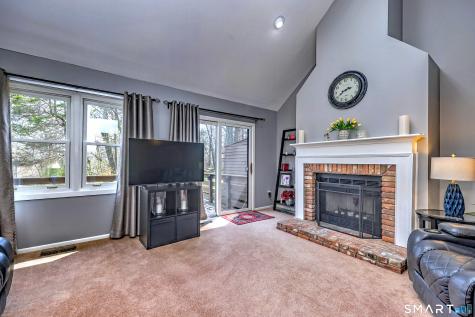 14 Deepwood Circle Monroe CT 06468