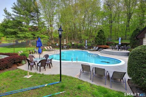 14 Deepwood Circle Monroe CT 06468