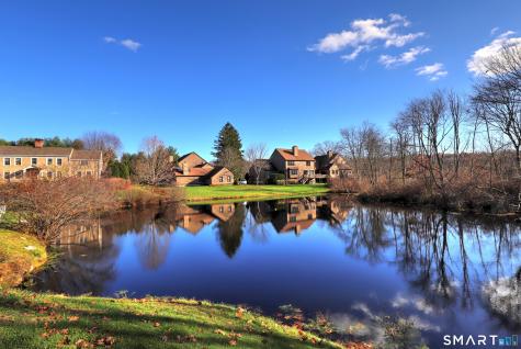 14 Deepwood Circle Monroe CT 06468