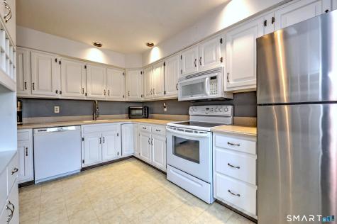 14 Deepwood Circle Monroe CT 06468