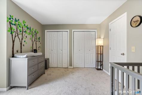 562 Oak Avenue Cheshire CT 06410