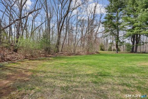 562 Oak Avenue Cheshire CT 06410