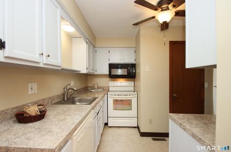 164 Austin Ryer Lane Branford CT 06405