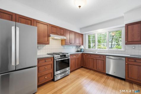 Farmington CT 06032