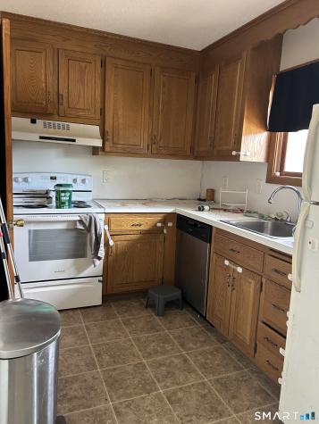 895 Matthews Street Bristol CT 06010