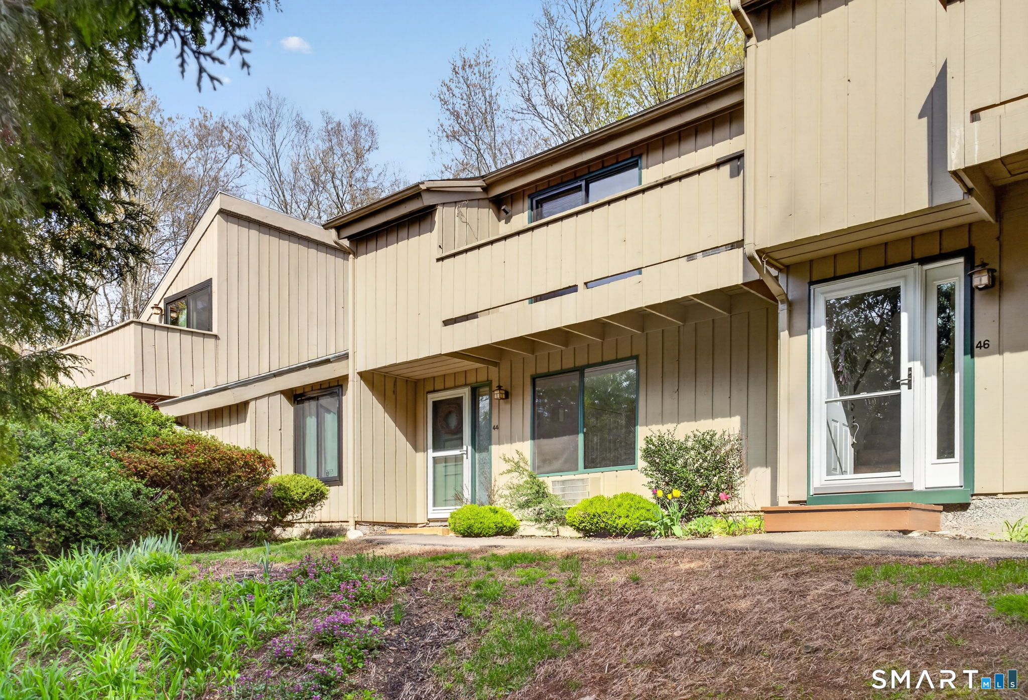 44 Mohawk Trail Guilford CT 06437