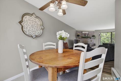 44 Mohawk Trail Guilford CT 06437
