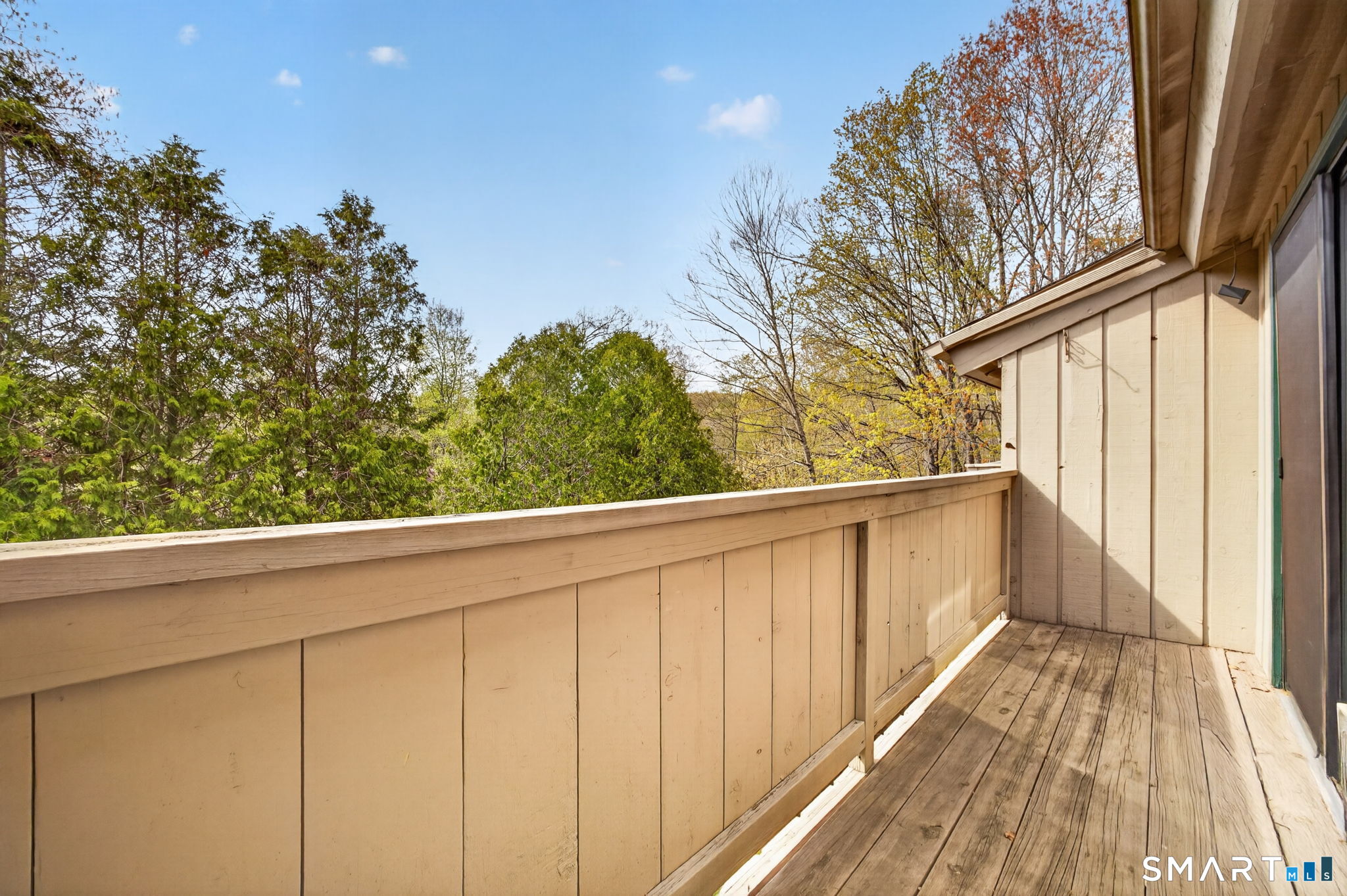 44 Mohawk Trail Guilford CT 06437