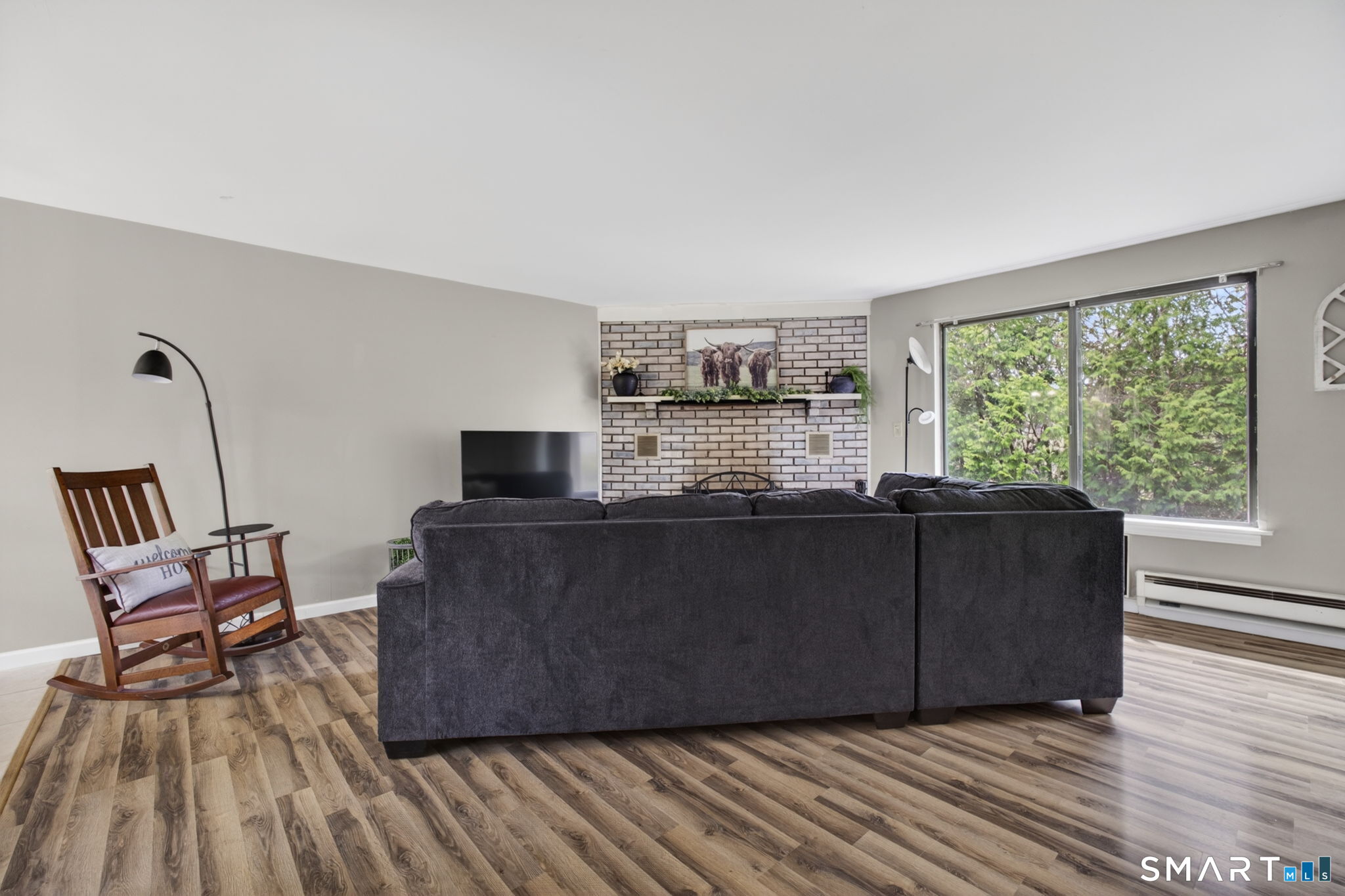 44 Mohawk Trail Guilford CT 06437