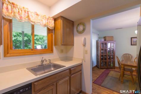 144 Barn Finch Circle Naugatuck CT 06770