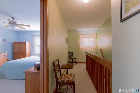 144 Barn Finch Circle Naugatuck CT 06770