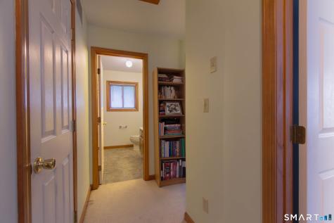 144 Barn Finch Circle Naugatuck CT 06770