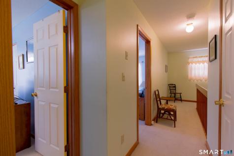 144 Barn Finch Circle Naugatuck CT 06770