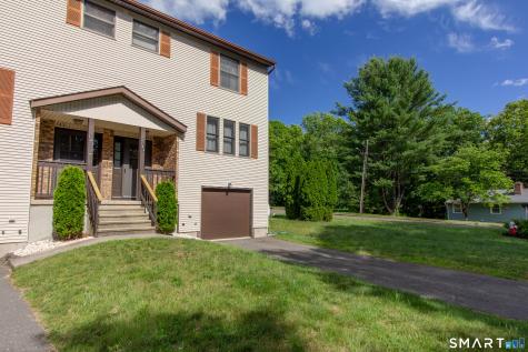 144 Barn Finch Circle Naugatuck CT 06770