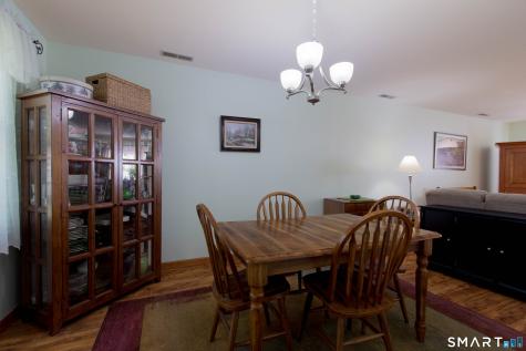 144 Barn Finch Circle Naugatuck CT 06770