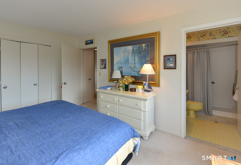 196 Heritage Village Southbury CT 06488