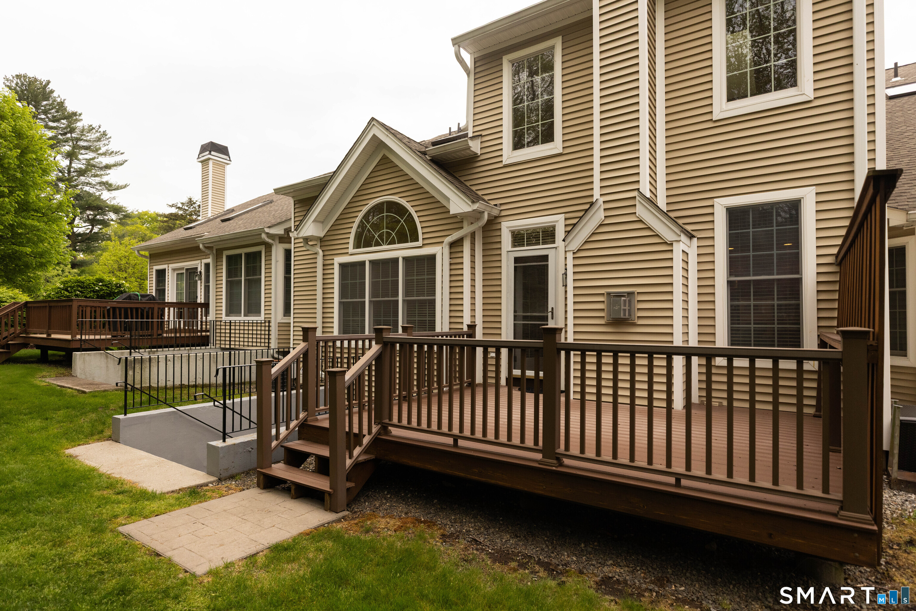 108 Imperial Court Trumbull CT 06611