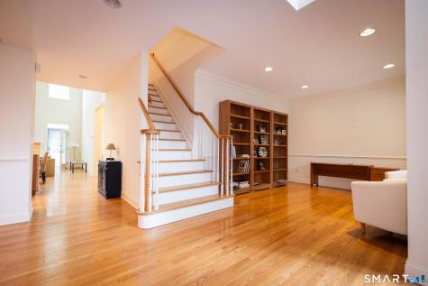 108 Imperial Court Trumbull CT 06611
