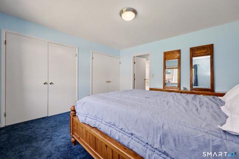 2539 Bedford Street Stamford CT 06905