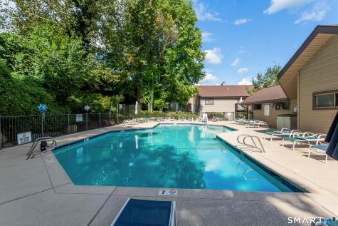 2539 Bedford Street Stamford CT 06905