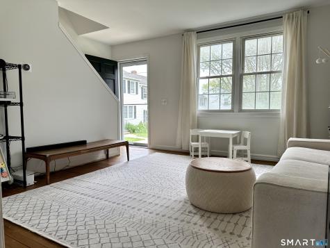 337 Sylvan Knoll Road Stamford CT 06902