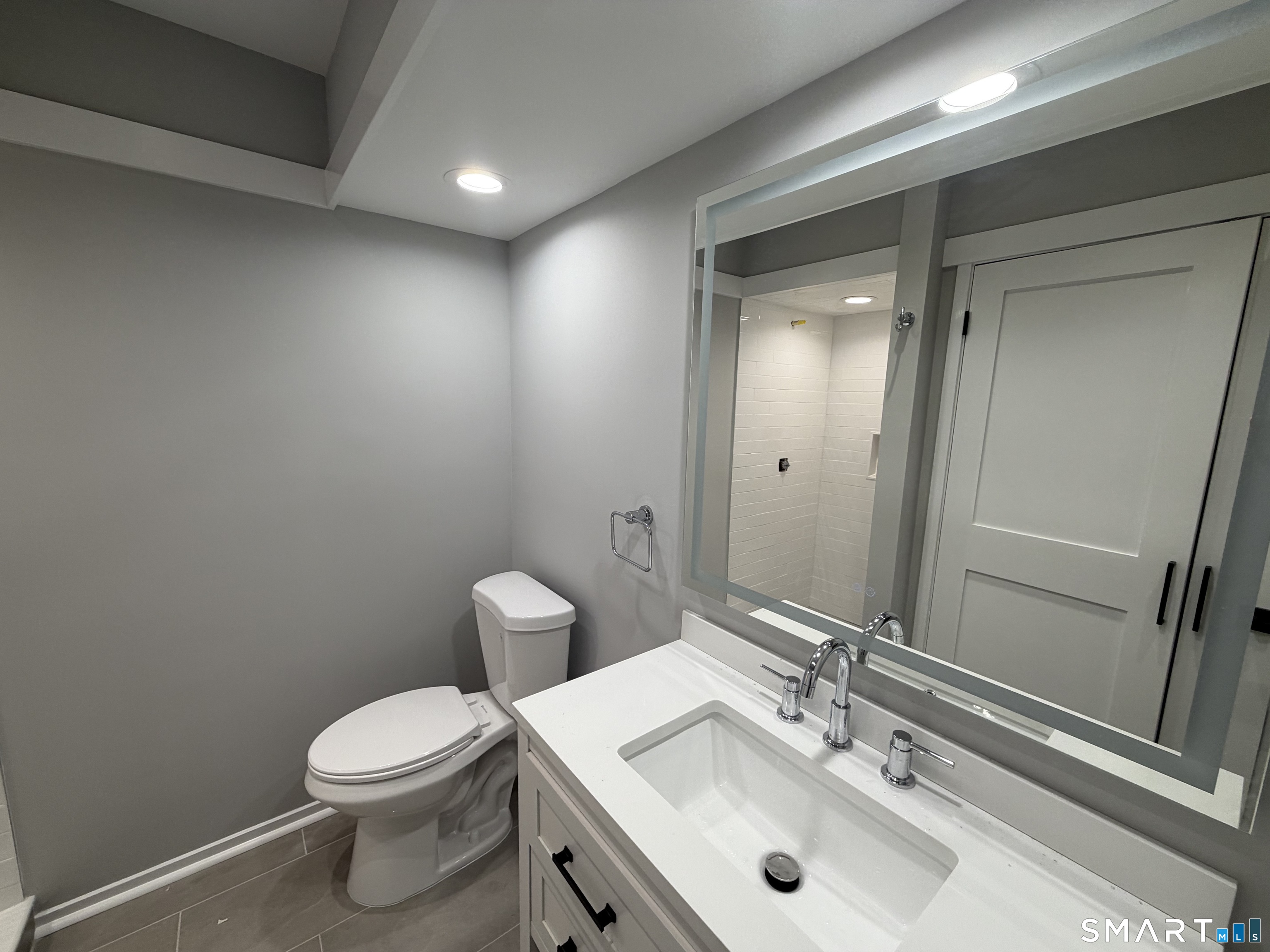 883 Heritage Village Southbury CT 06488