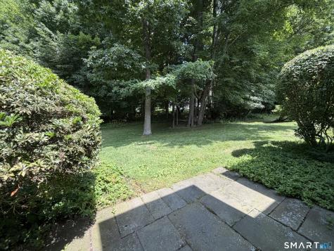 883 Heritage Village Southbury CT 06488