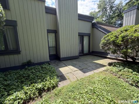 883 Heritage Village Southbury CT 06488