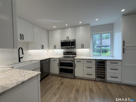 883 Heritage Village Southbury CT 06488