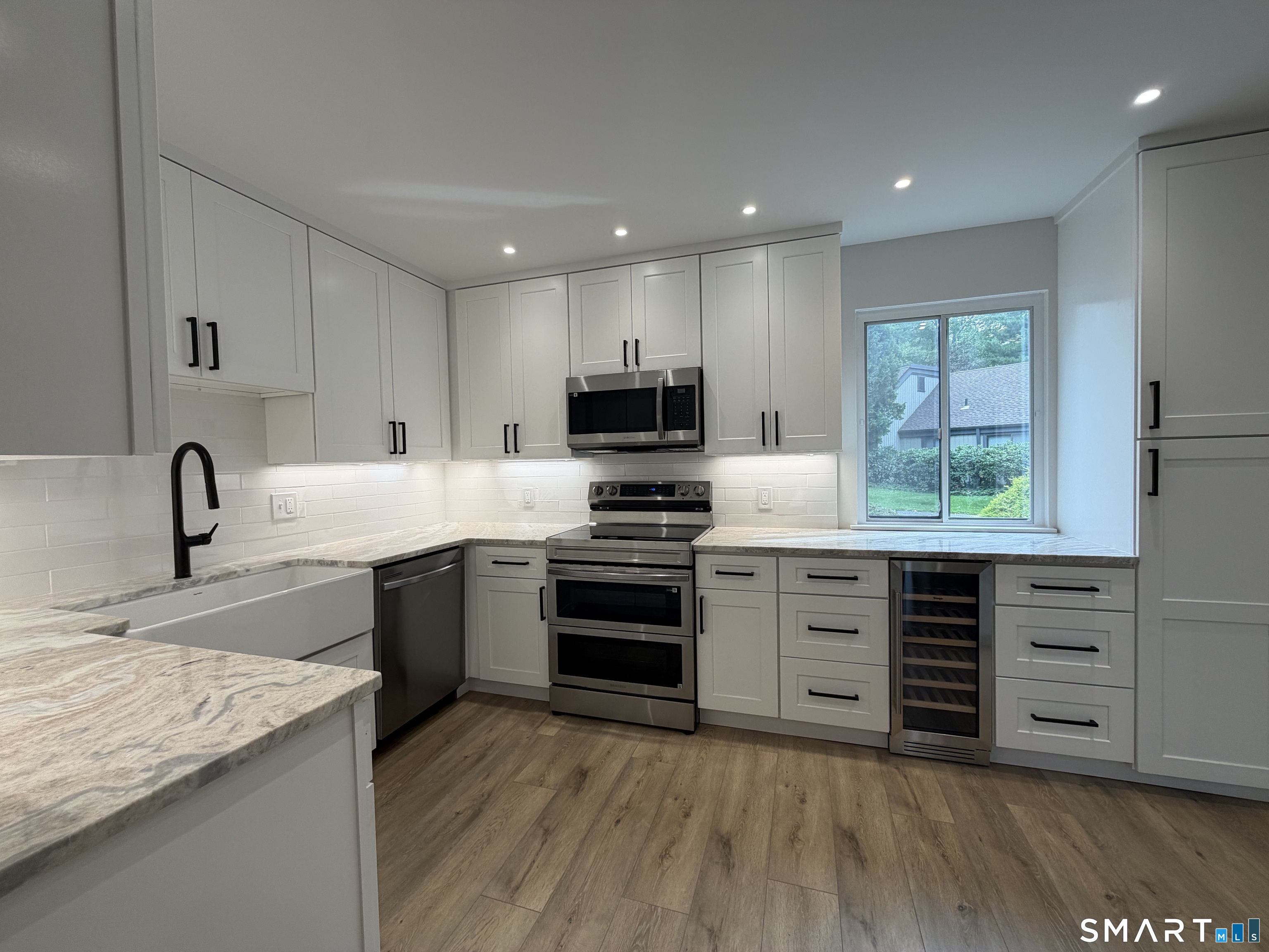 883 Heritage Village Southbury CT 06488