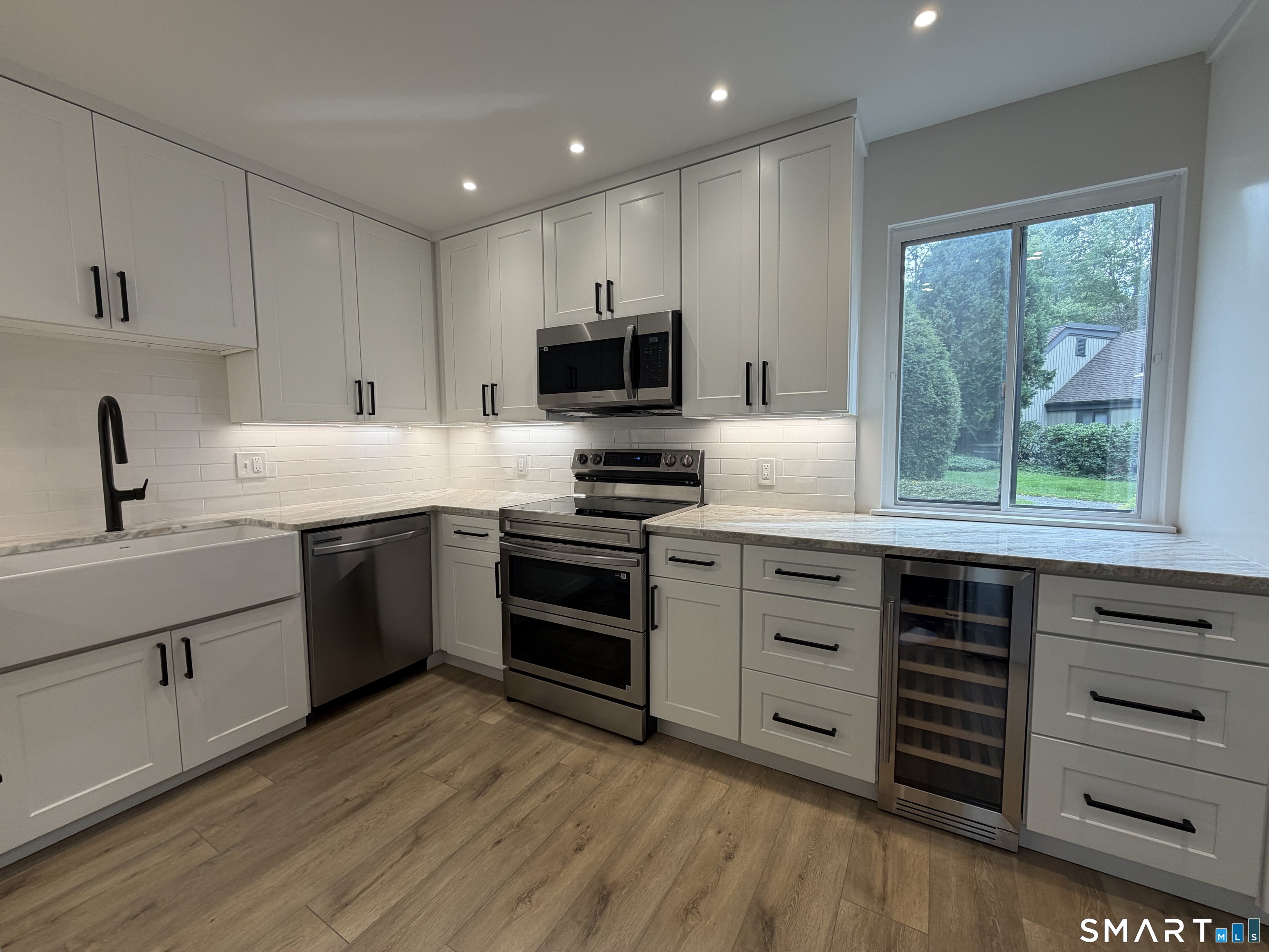 883 Heritage Village Southbury CT 06488