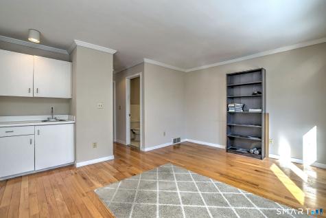 690 Forest Road West Haven CT 06516