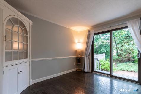 17 Conestoga Way Glastonbury CT 06033