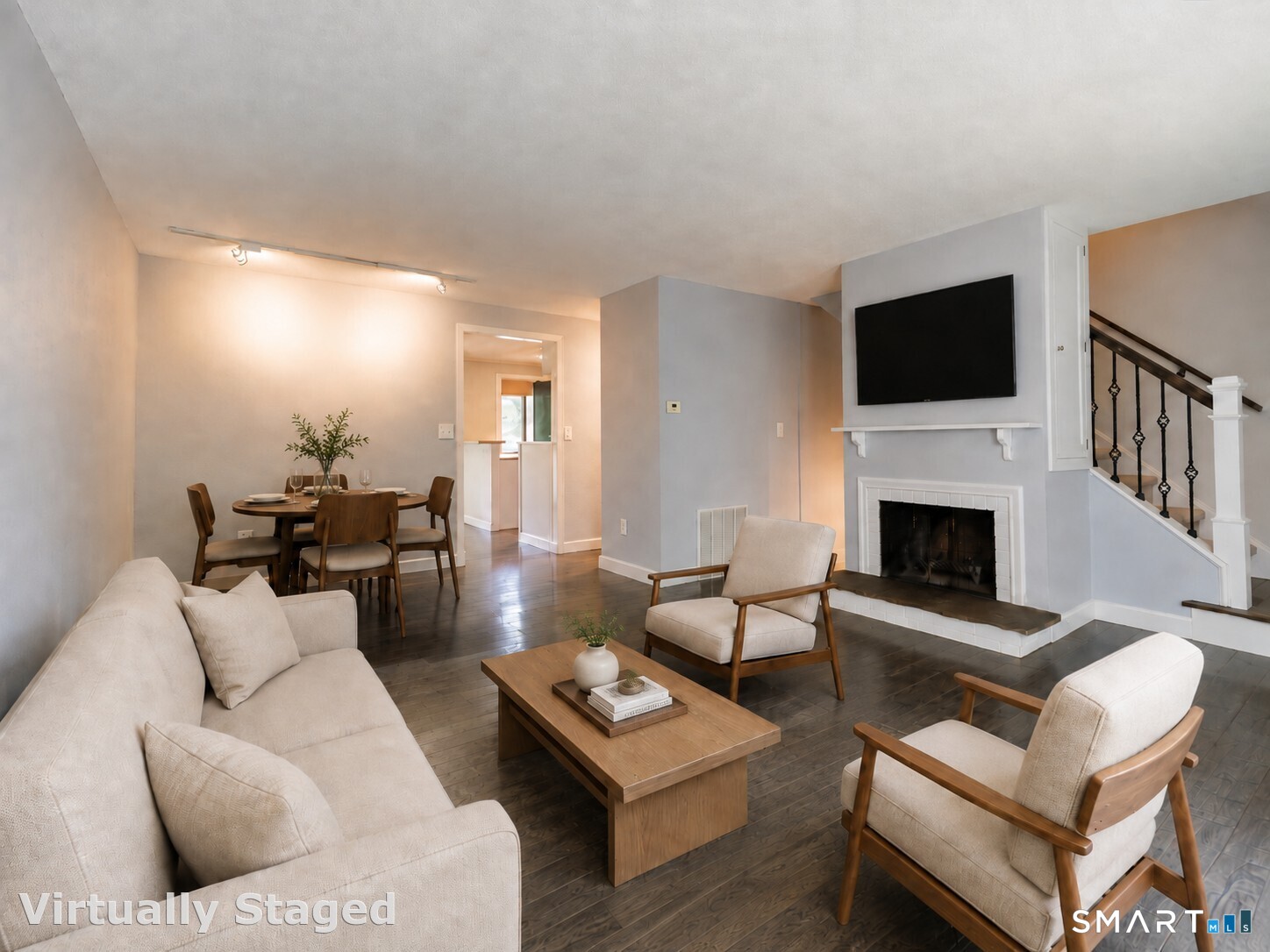 17 Conestoga Way Glastonbury CT 06033