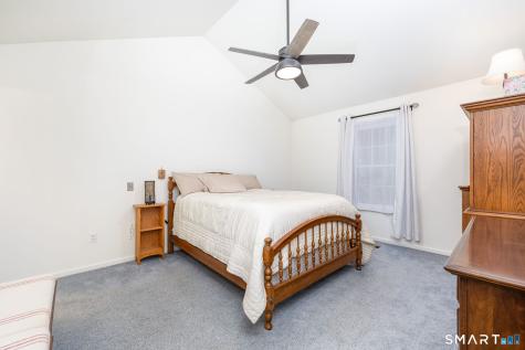 54 Elizabeth Circle Newtown CT 06482
