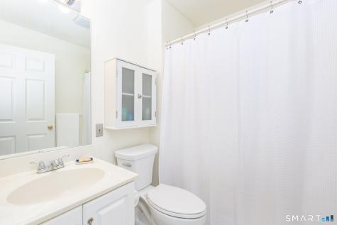 54 Elizabeth Circle Newtown CT 06482