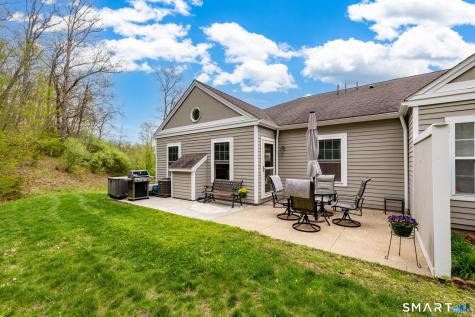 54 Elizabeth Circle Newtown CT 06482