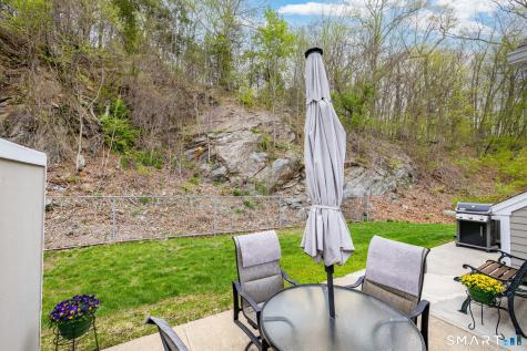 54 Elizabeth Circle Newtown CT 06482