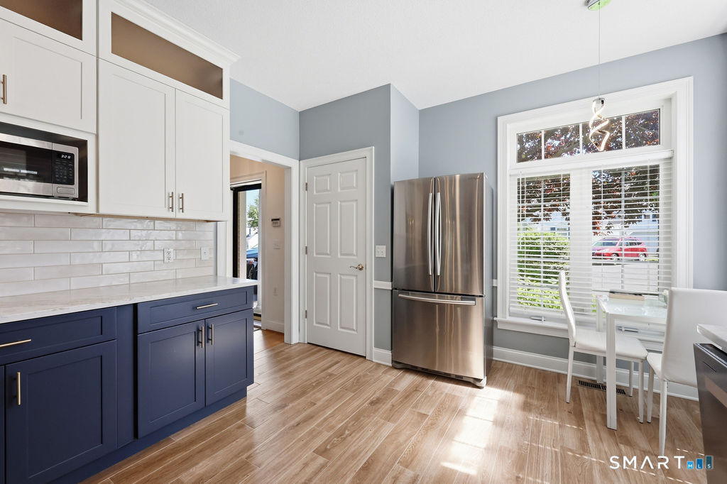 4 Clover Lane Farmington CT 06032
