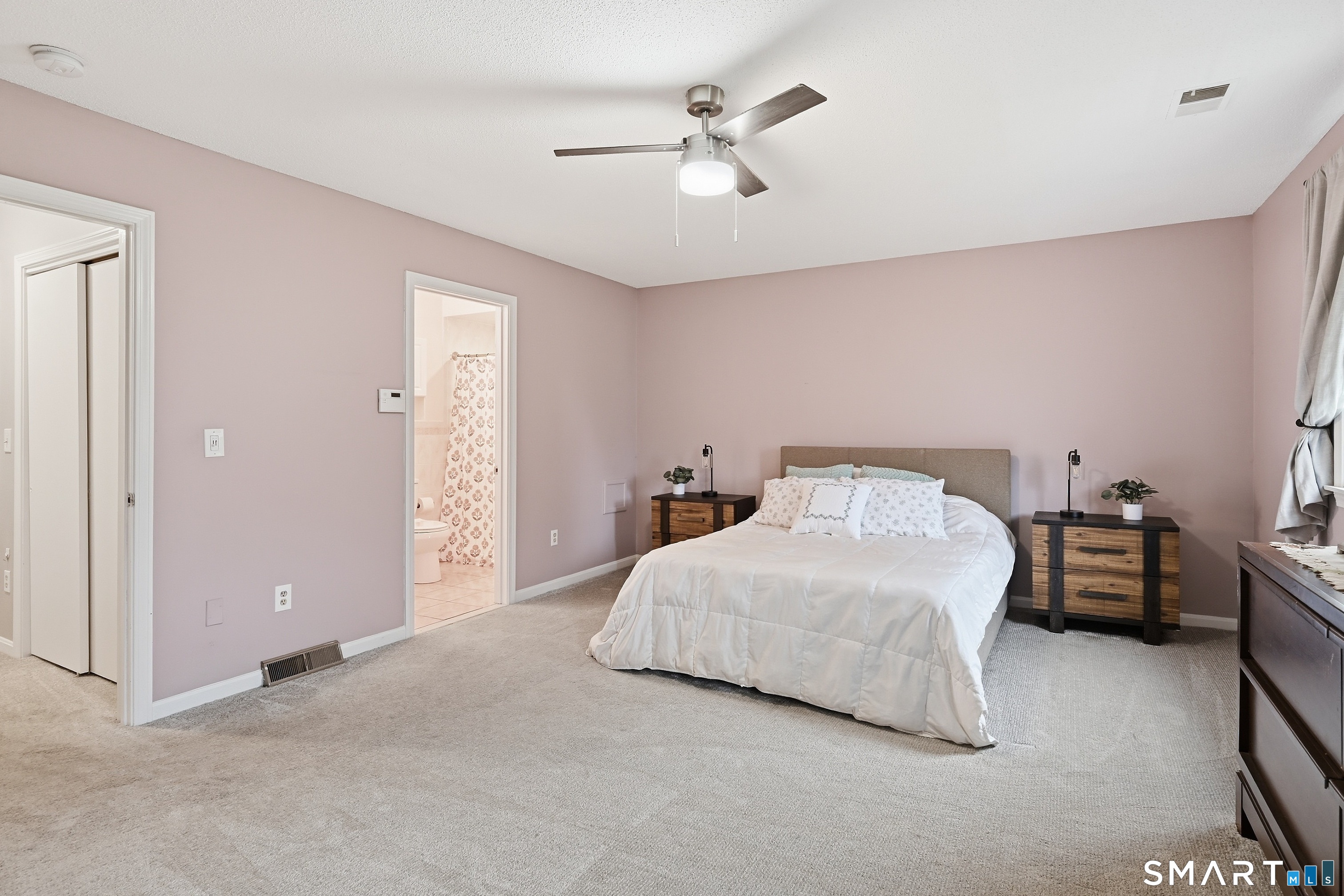 48 Brookside Village Enfield CT 06082