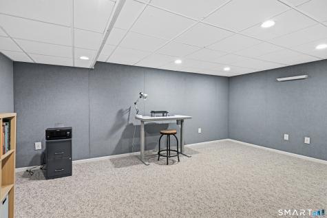48 Brookside Village Enfield CT 06082